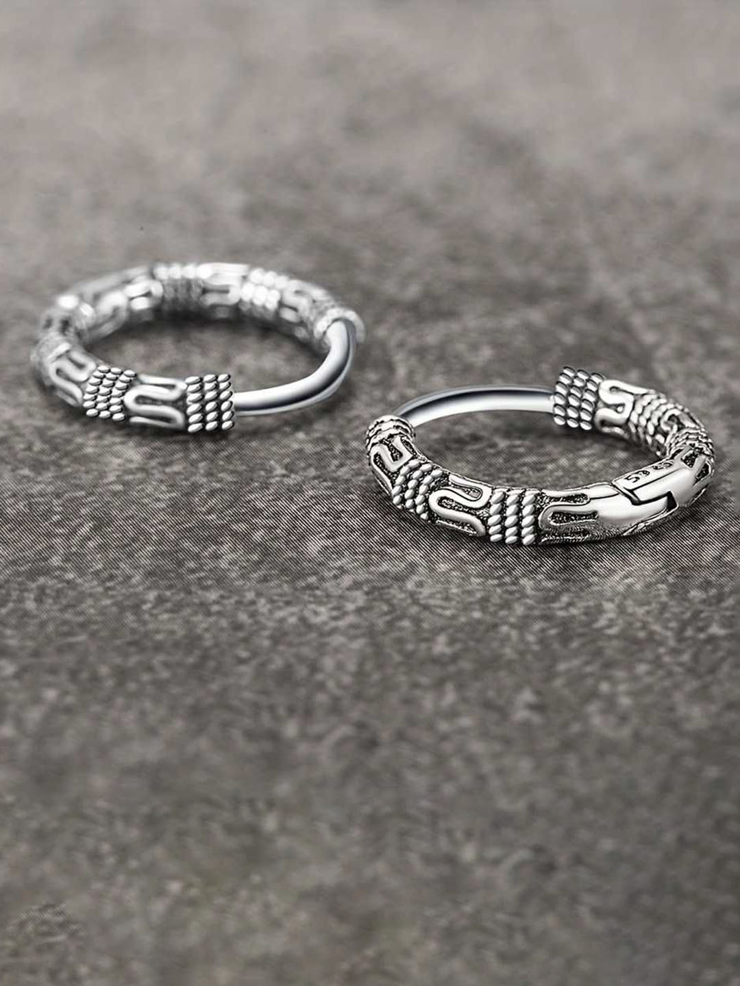Bling Queen Stainless Steel Silver-Plated Circular Shaped Hoop Earrings