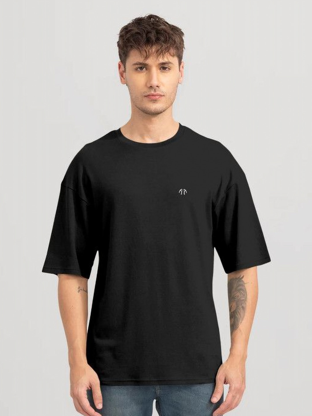 Triptee Men Graphic Printed Oversized T-shirt
