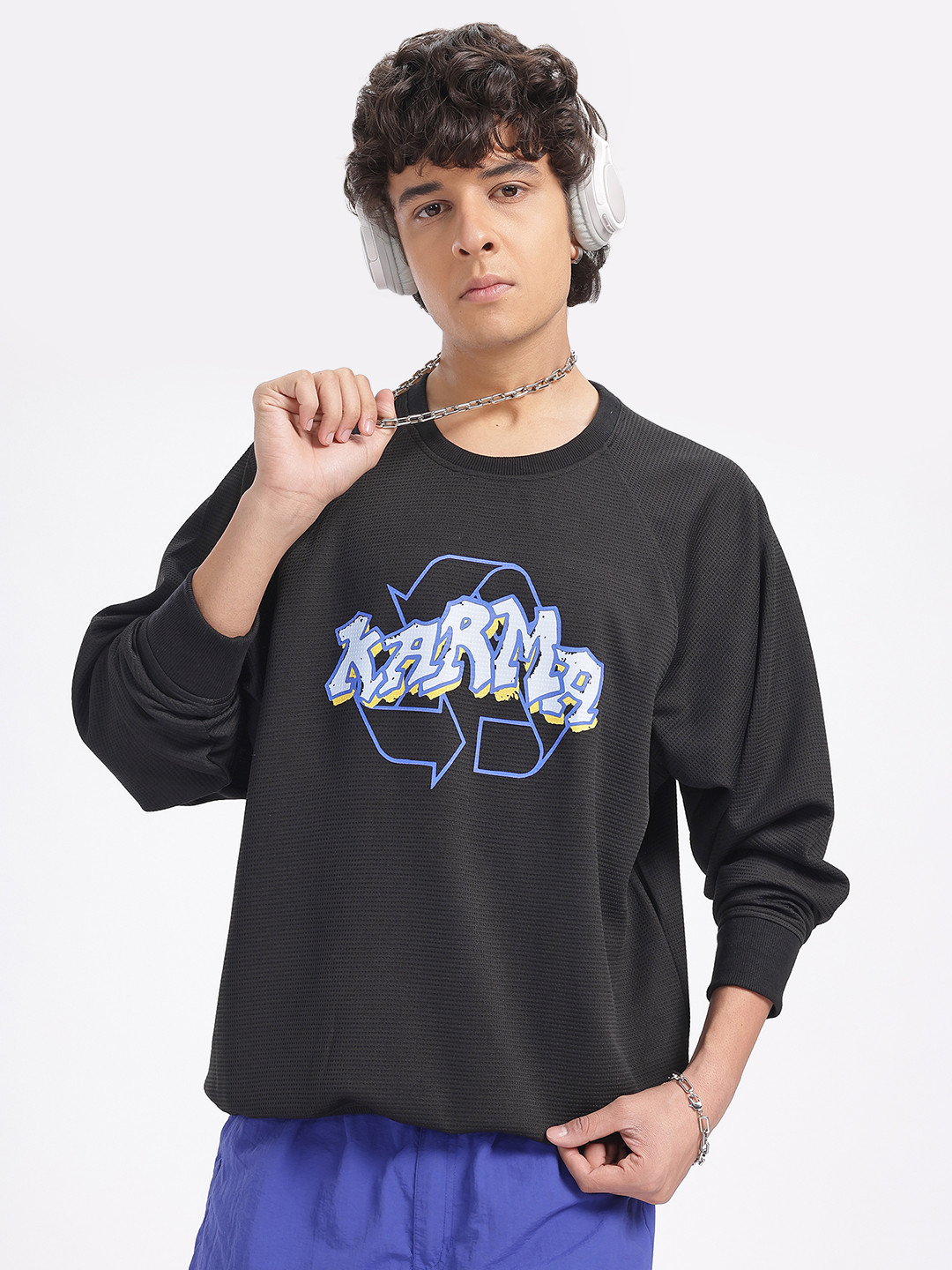 glitchez Typography Waffle-Like Textured Sweatshirt