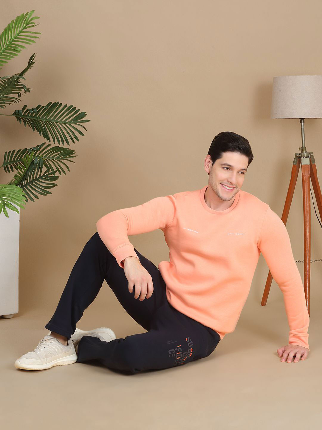 Sweet Dreams Men Round Neck Sweatshirt