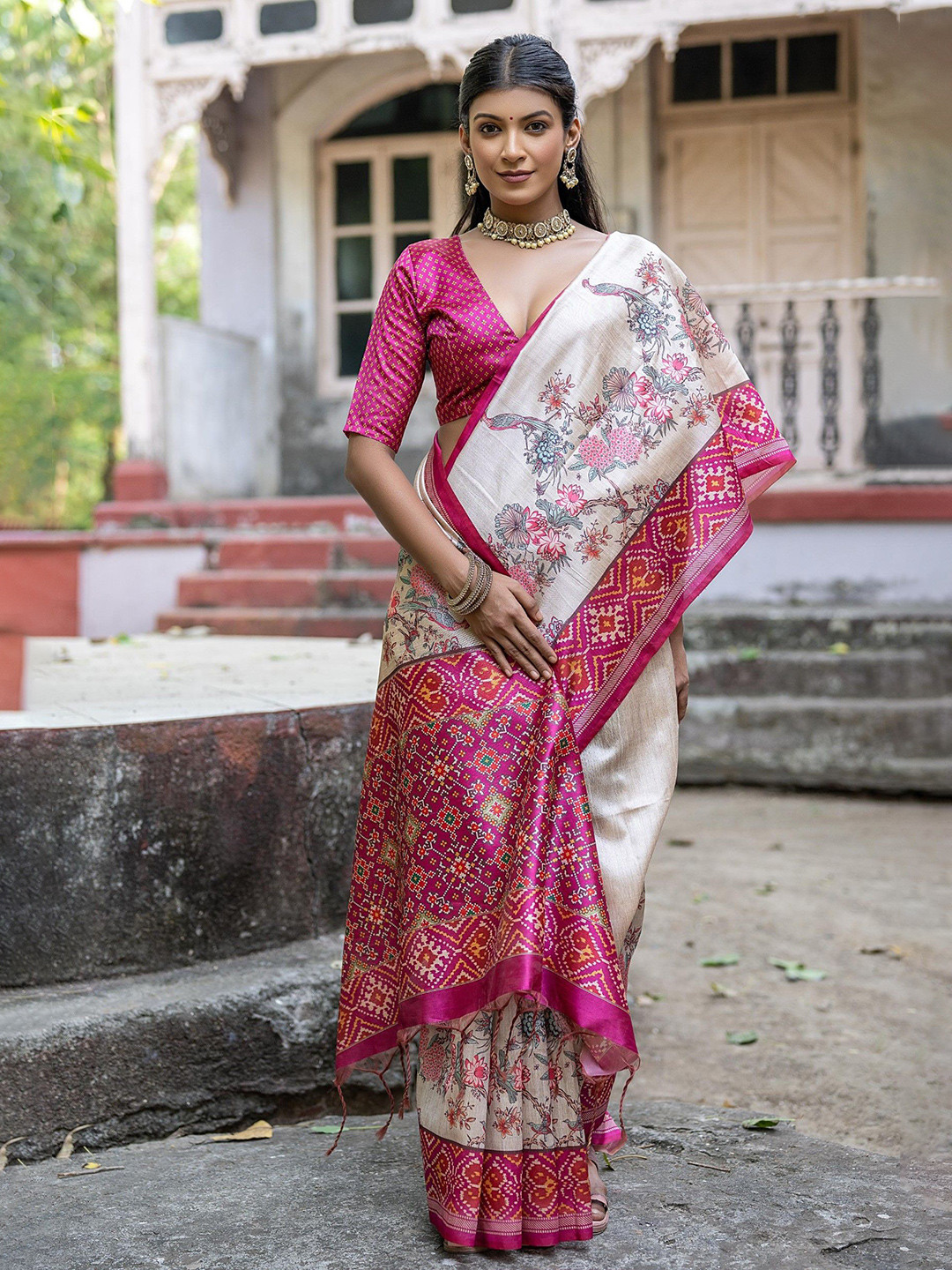 KALINI Floral Print Traditional Tussar Saree