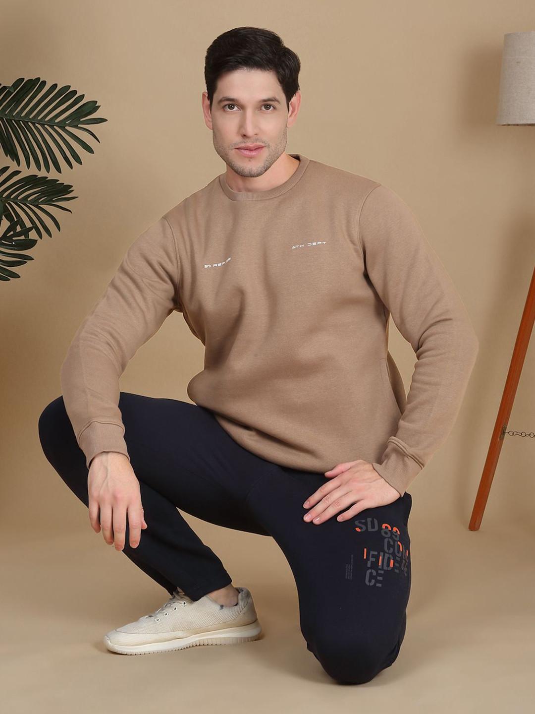 Sweet Dreams Men Pullover Round Neck Sweatshirt