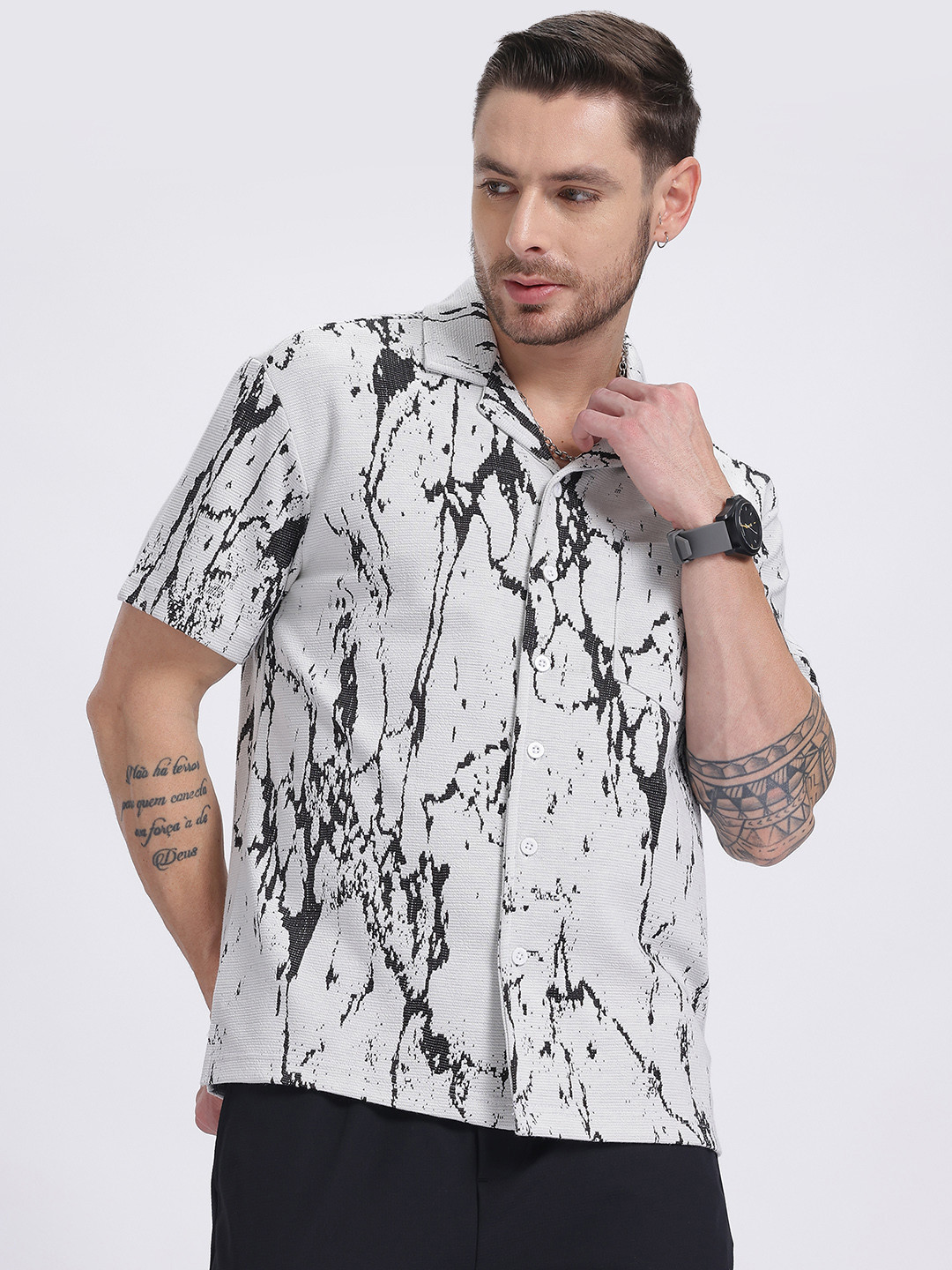 glitchez Knit It Up Printed Relaxed Fit Shirt