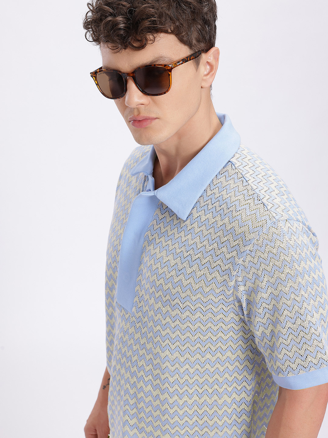 glitchez Open Weave Chevron Polo Relaxed T-shirt