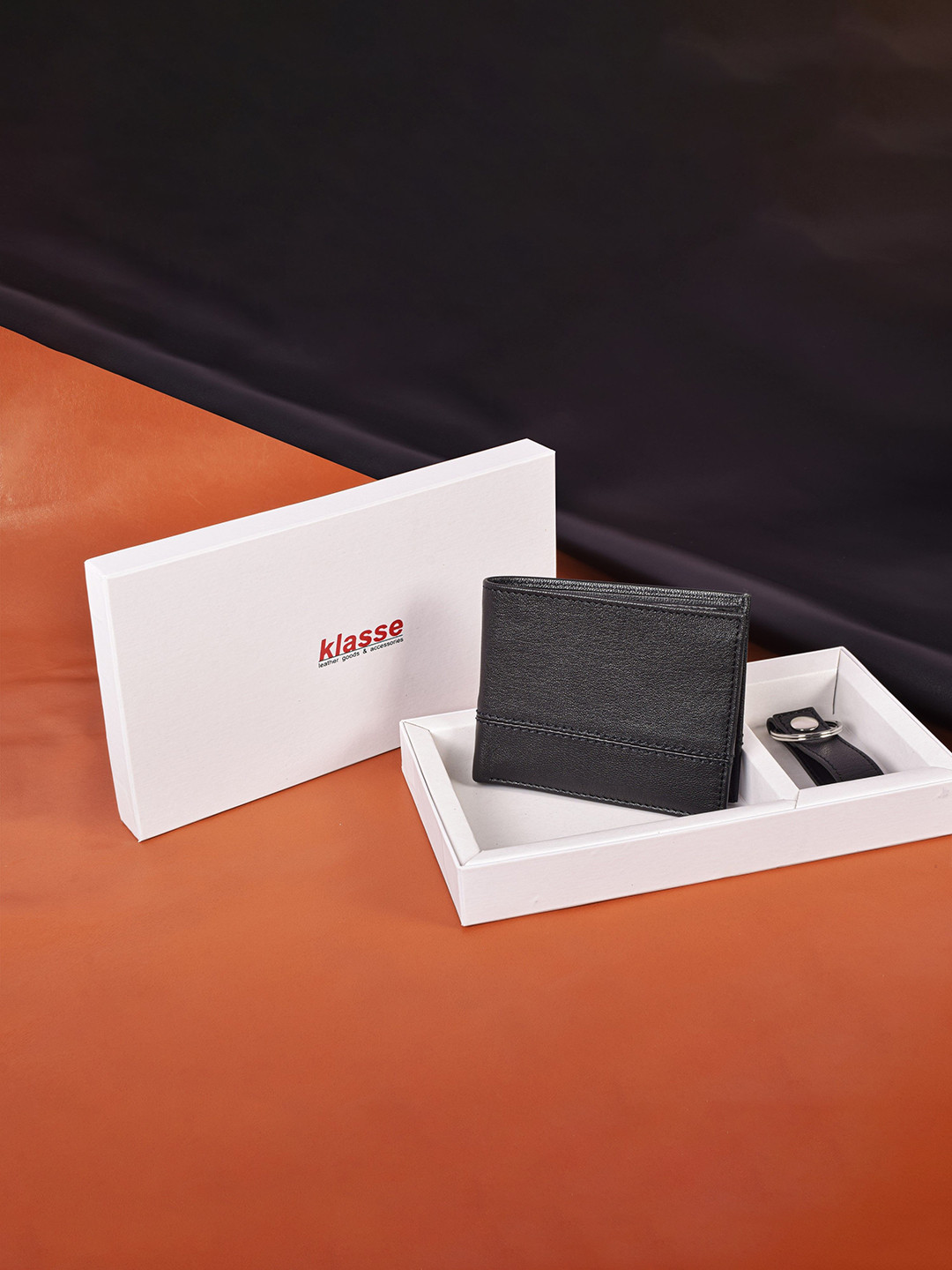 Klasse Pack Of 2 Men Leather Two Fold Wallet