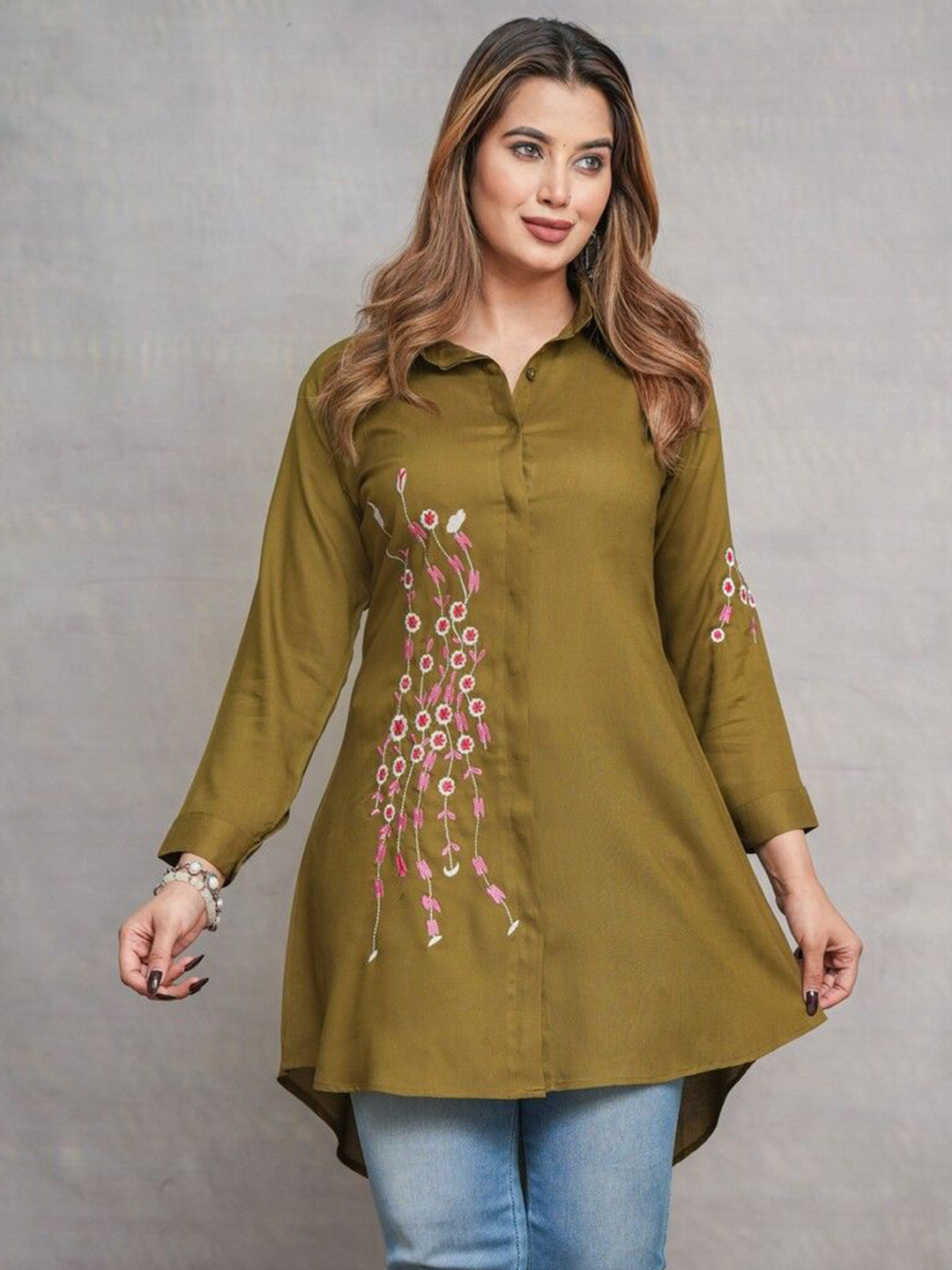 Myorica Women Standard Embroidered Slim Fit Spread Collar Longline Casual Shirt