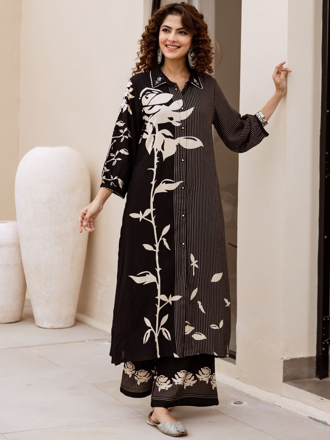 AUTUMN LANE Women Bakul Heather Printed Kurta Pant set