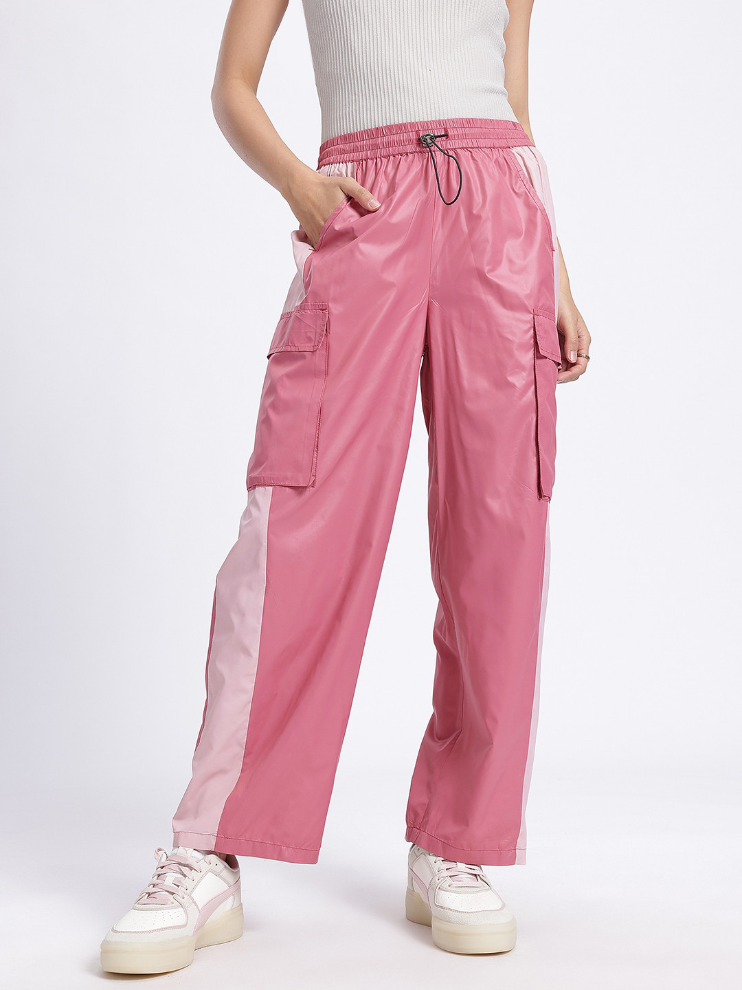 glitchez Women Mid-Rise Side Panel Cargo Style Loose Fit Trousers