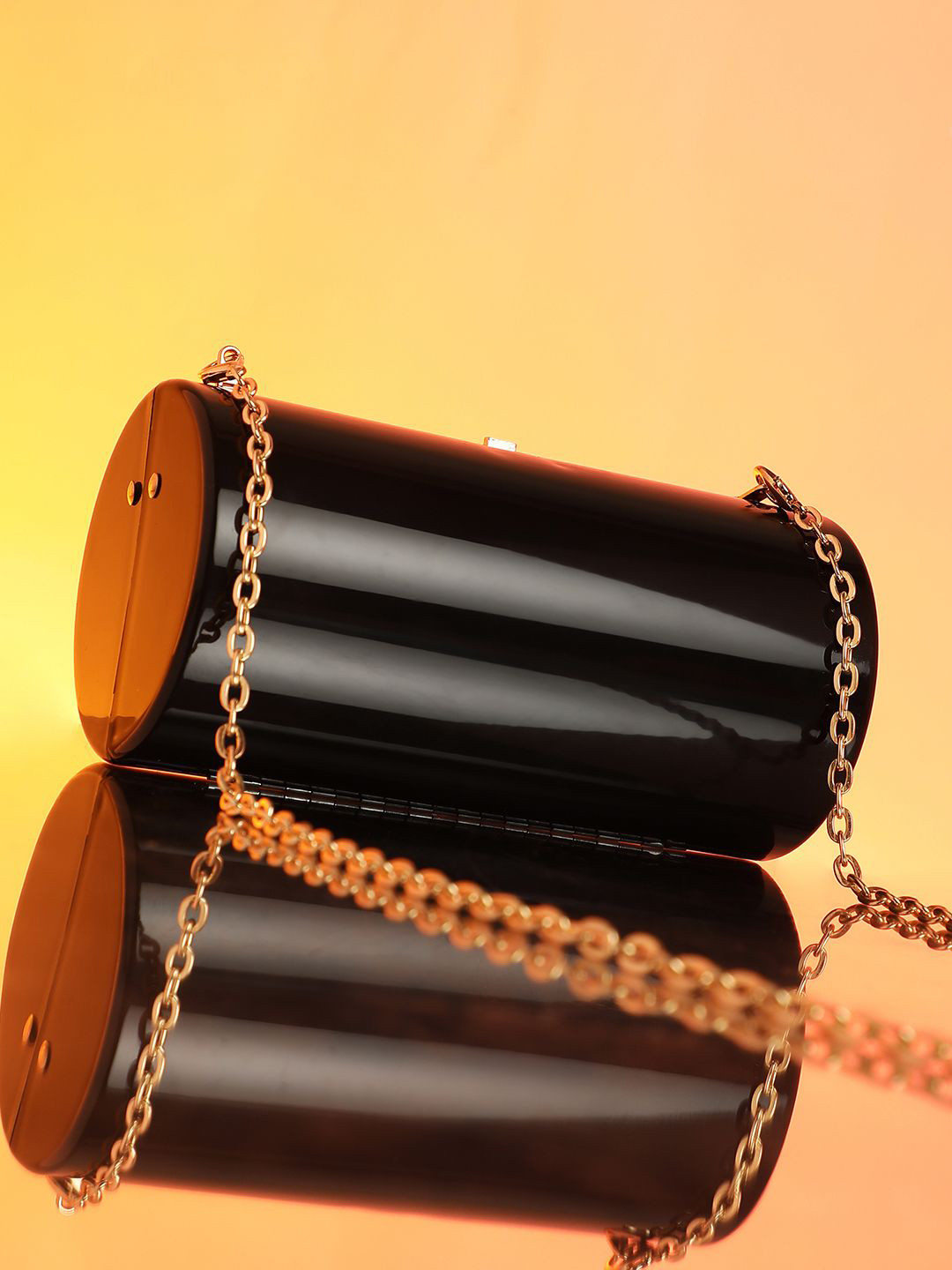 HAUTE SAUCE  The Columner Box Clutch