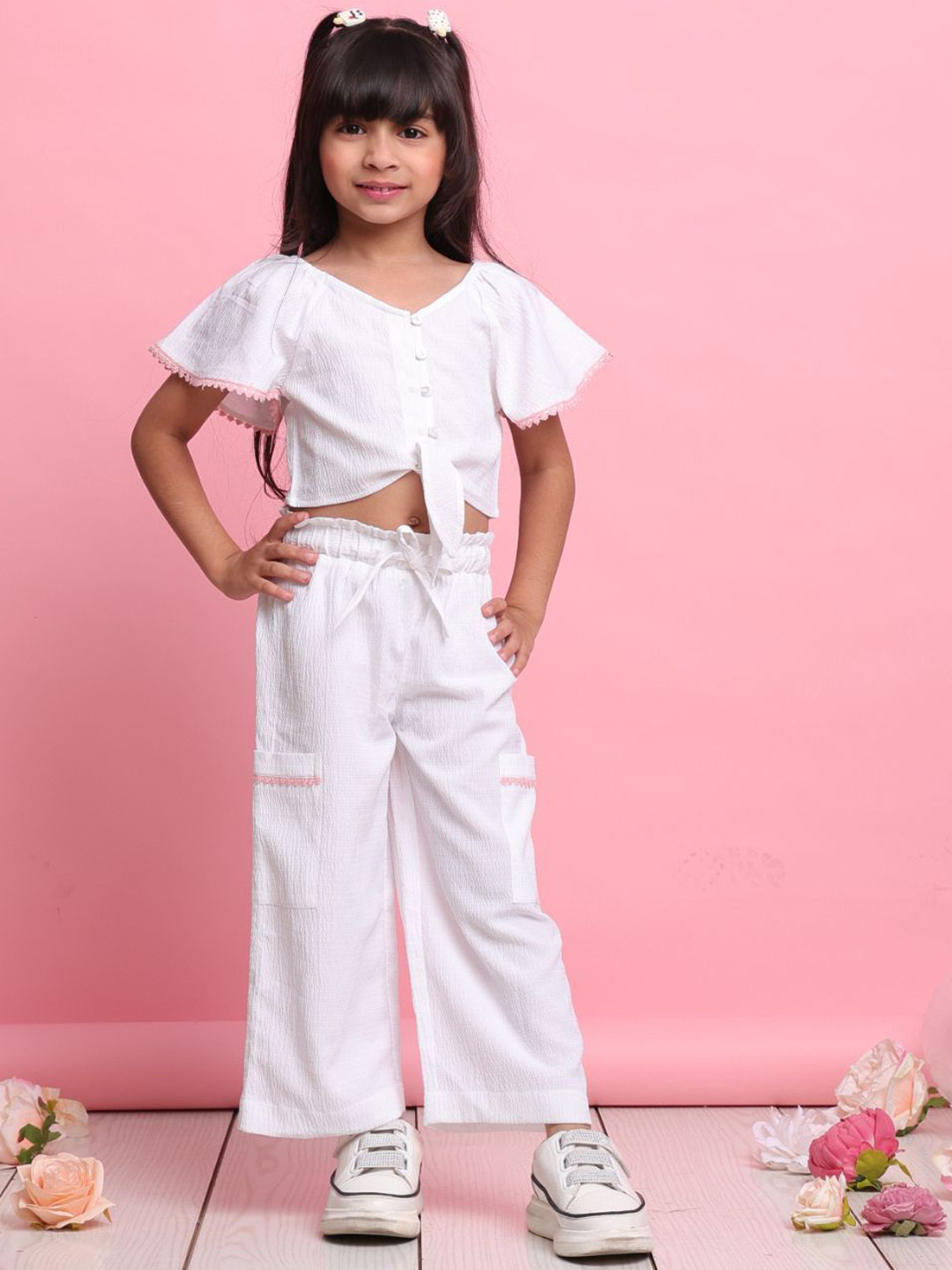 SAKA DESIGNS Girls V-Neck Top With Trousers
