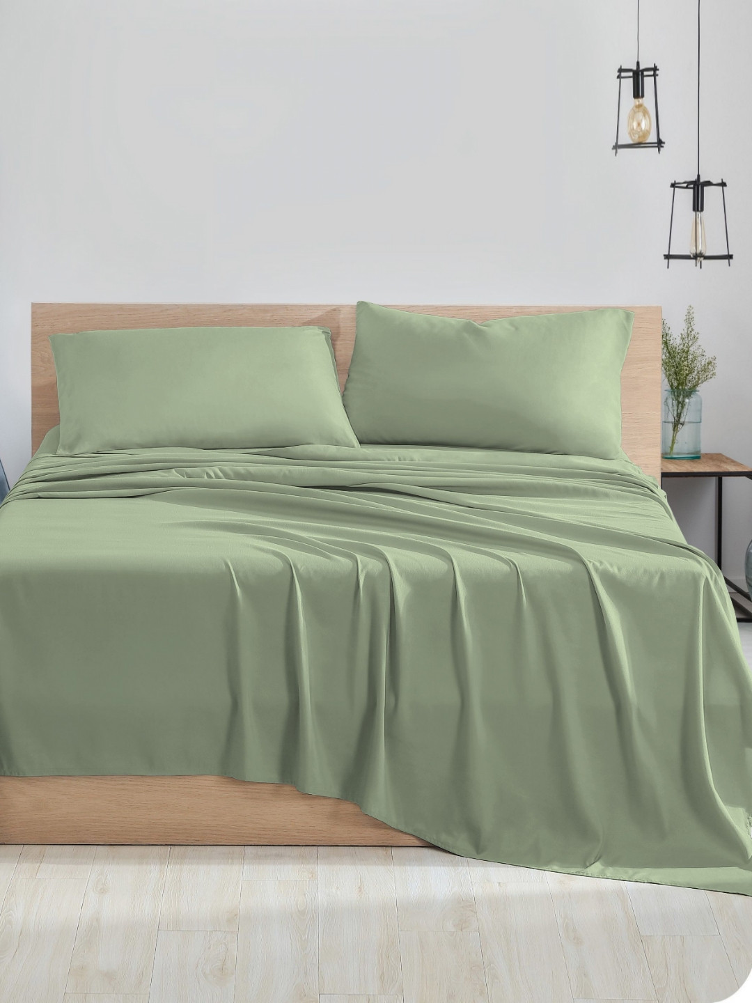 Comfort Bedding Olive Solid Egyptian Cotton 210 TC King Fine Bedsheet with 2 Pillow Covers-274.32 x 274.32 cm