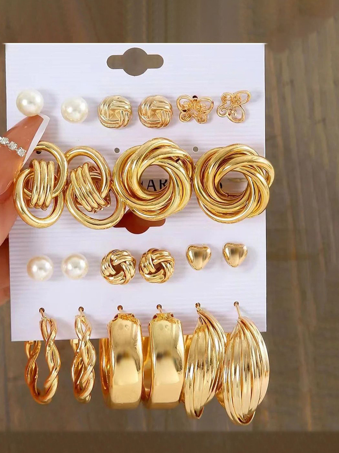 GOLDIWALA Set of 11Gold-Plated Artificial Beads Beaded Circular Shaped Hoop Earrings