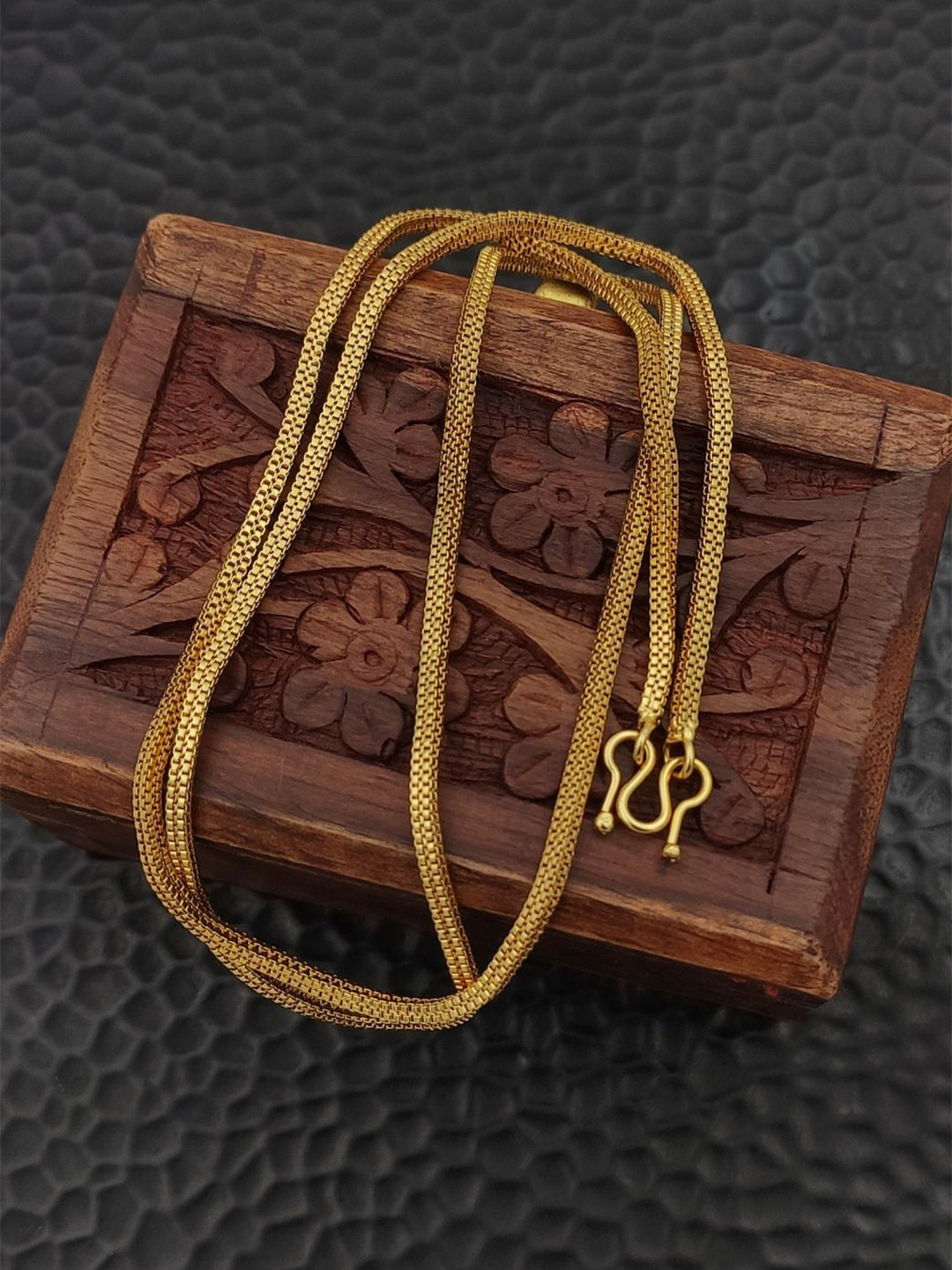 Hanaa Copper Gold-Plated Chain