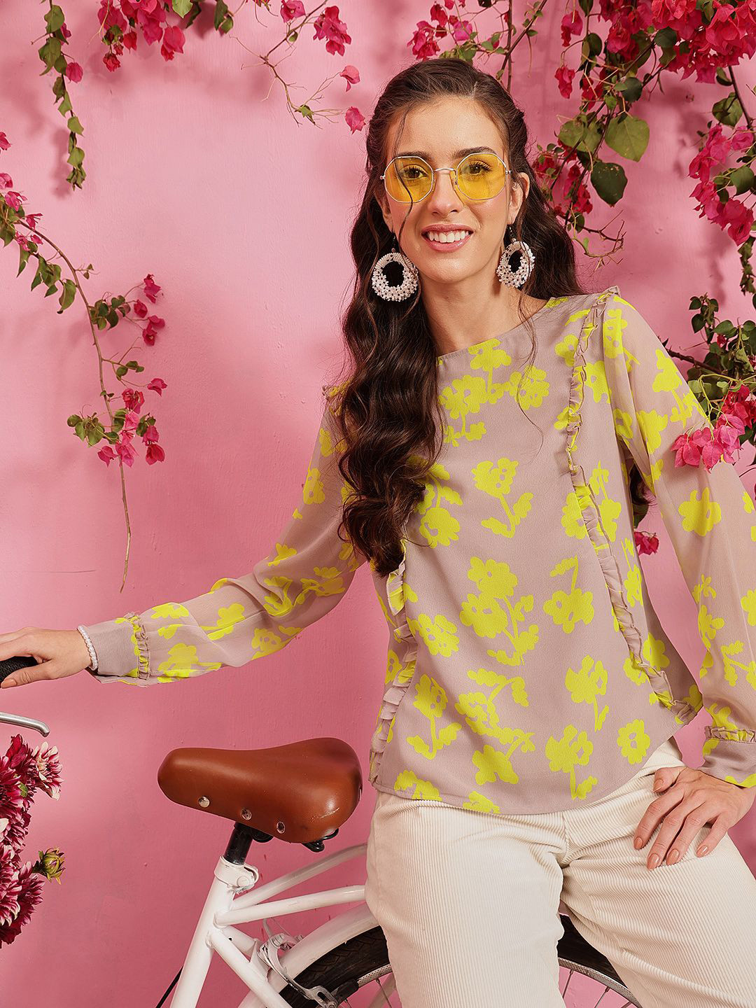 QUIERO Women Aroohi Floral Print Round Neck Top