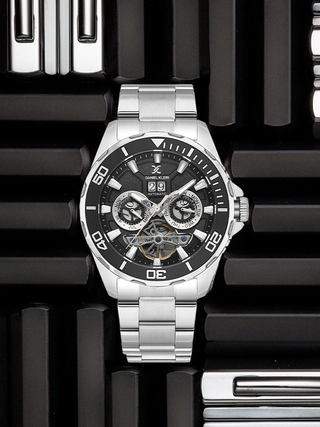 Daniel Klein Men Dial & Bracelet Style Straps Analogue Watch DK.1.13754-2