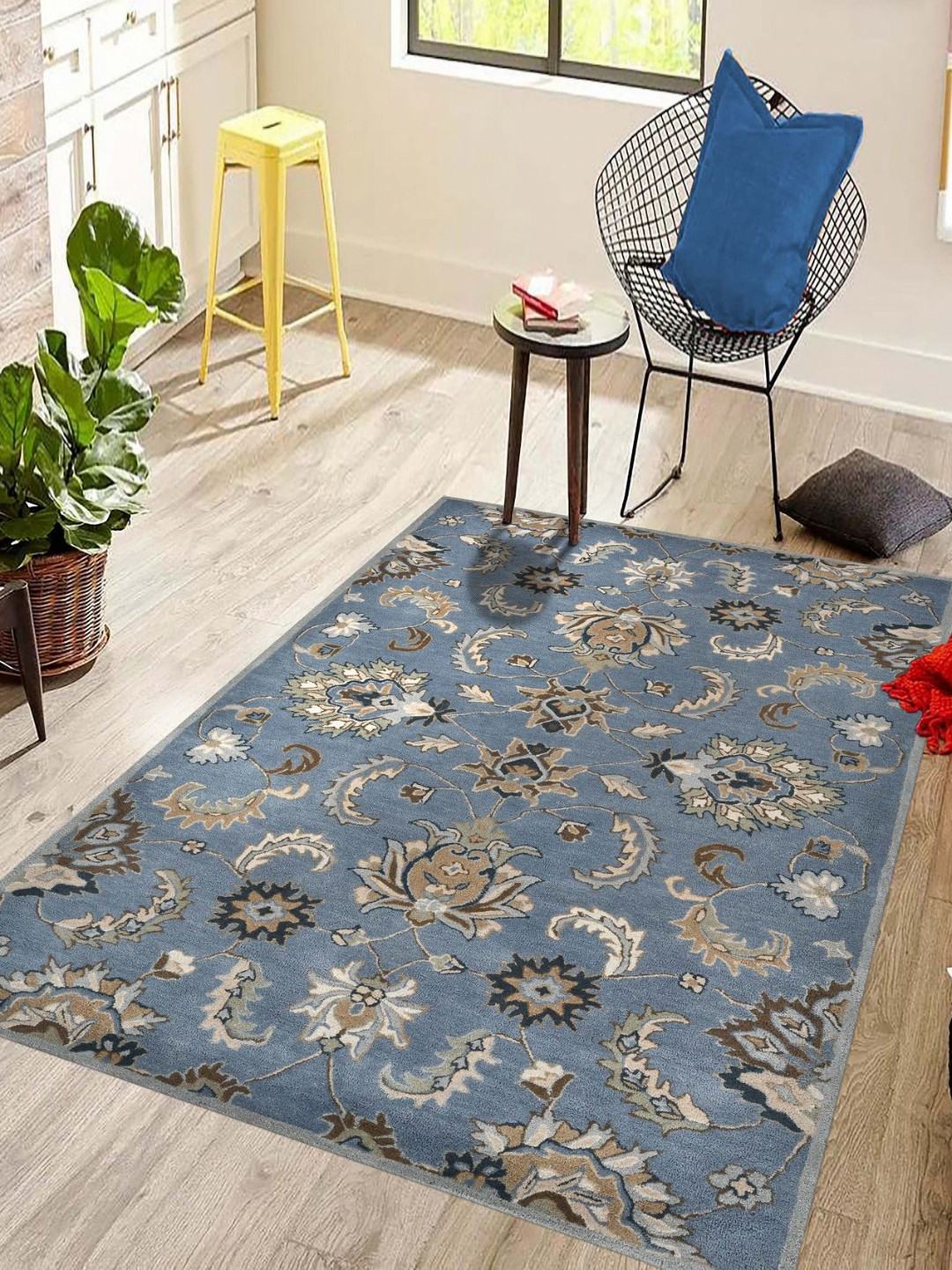 saraswatii global Castel Grey & Brown Floral Printed Tufted Woollen Carpet