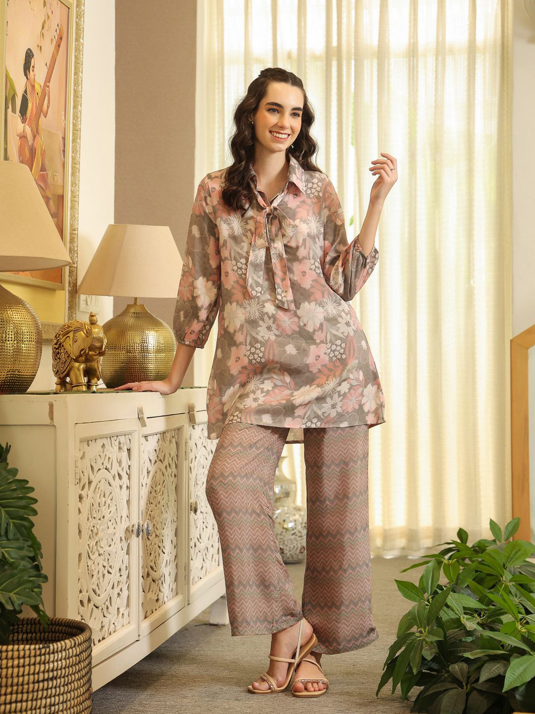 SANSKRUTIHOMES Women Grey Shirt Collar Pure Cotton Printed Co-Ords Set