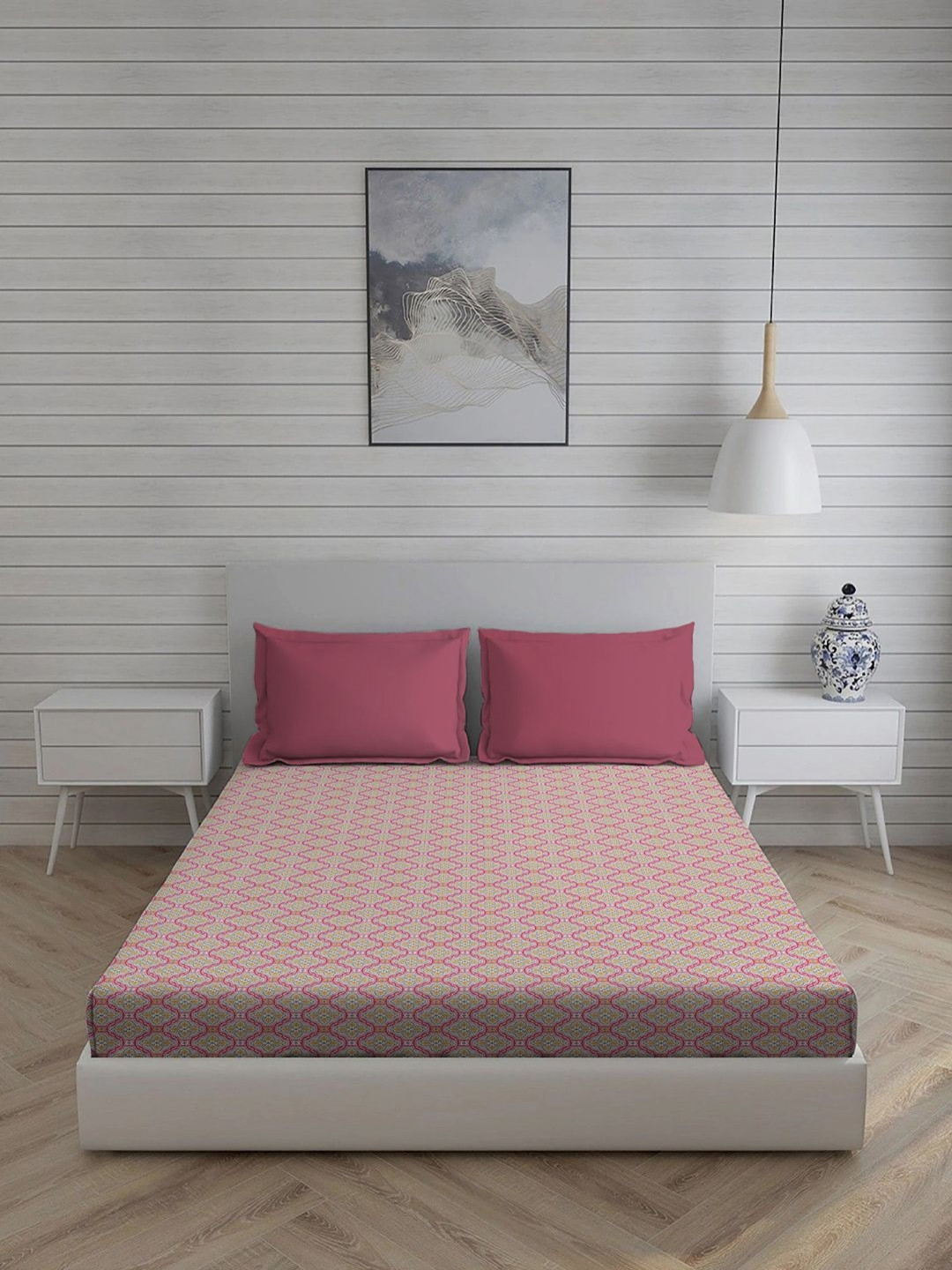 Living scapes by Pantaloons Pink Geometric Cotton 210 TC Queen Fine Bedsheet with 2 Pillow Covers-108 x 88 inches
