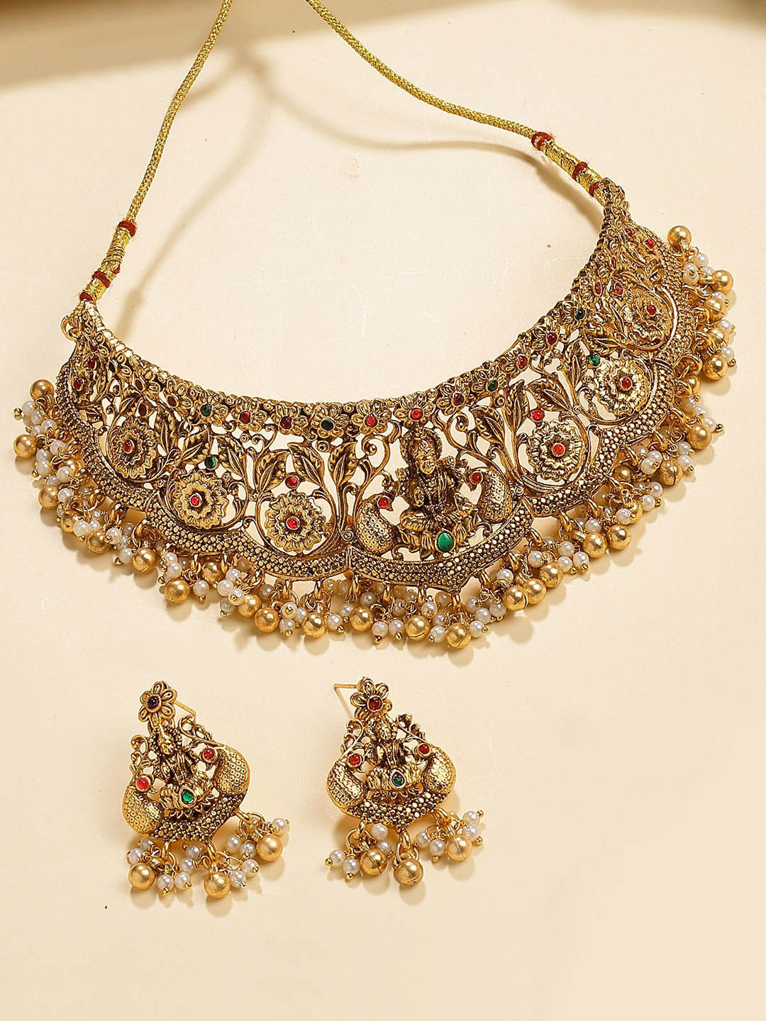 KARATCART Gold-Plated Stones Studded & Beaded Floral Laxmi Choker Temple Jewellery Set
