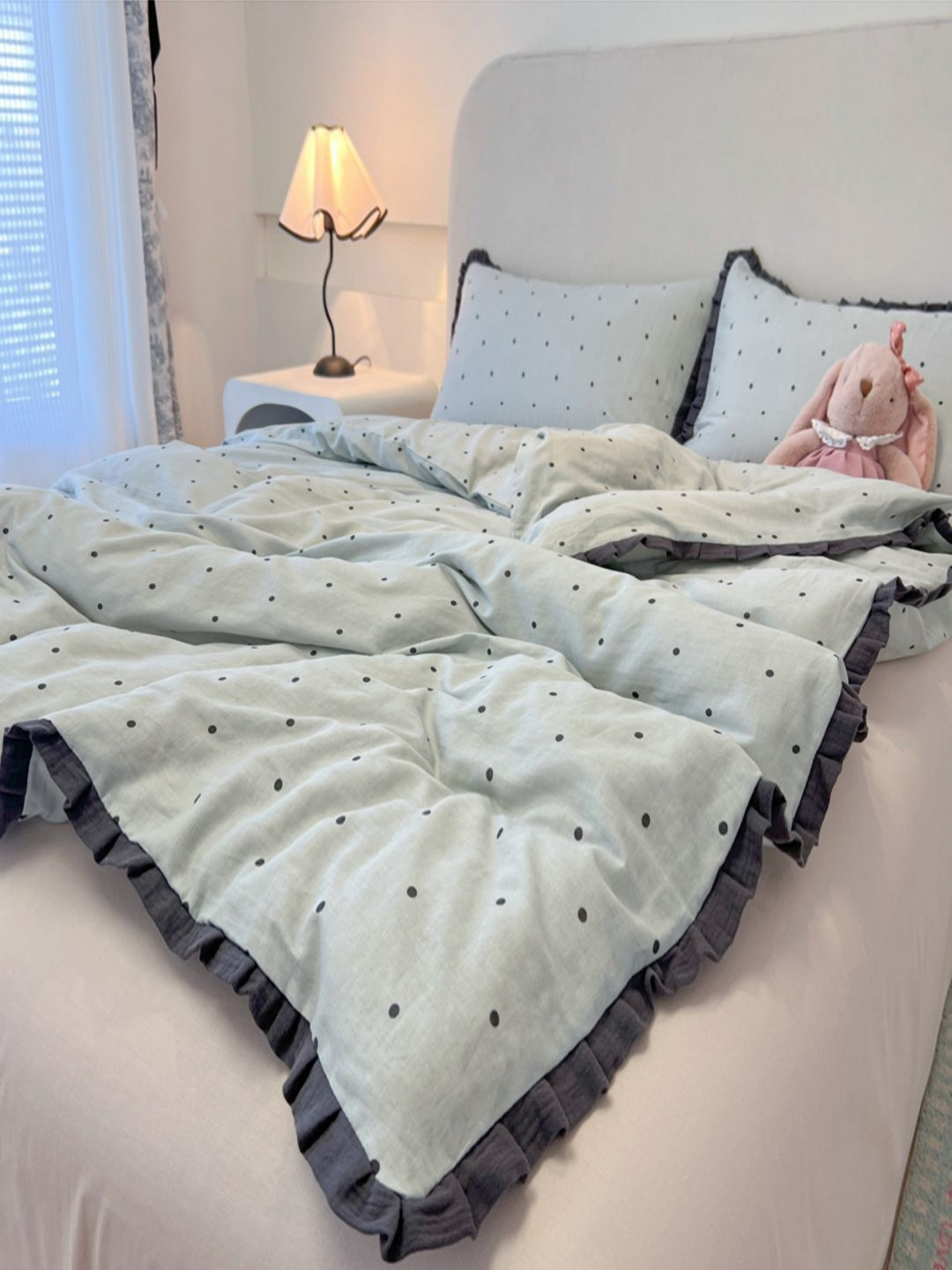 JC HOME Khaki & Blue Self Design Polycotton 3 Piece Double Extra Large Regular Bedding Set