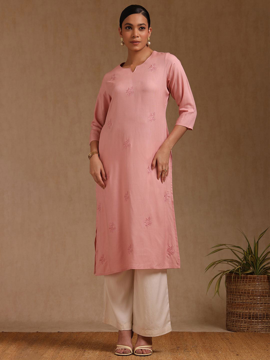 Soch Women Solid Embroidered Daily Straight Kurtas