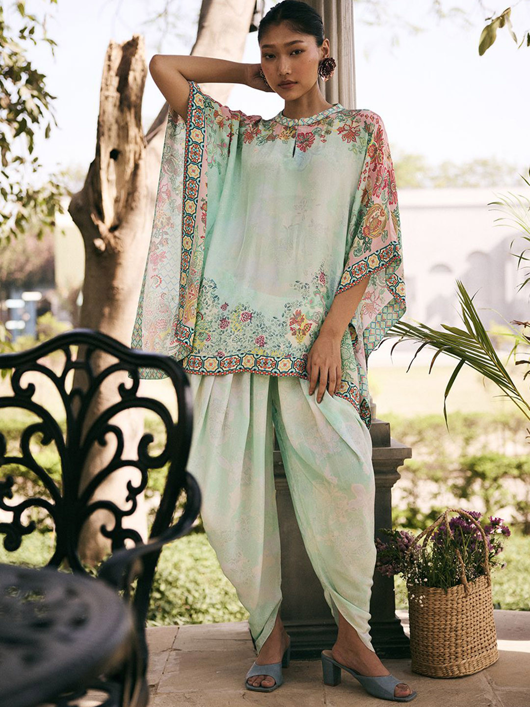 SAUNDH Printed Mandarin Collar Neck Kaftan Top With Dhoti Pant Co-Ords