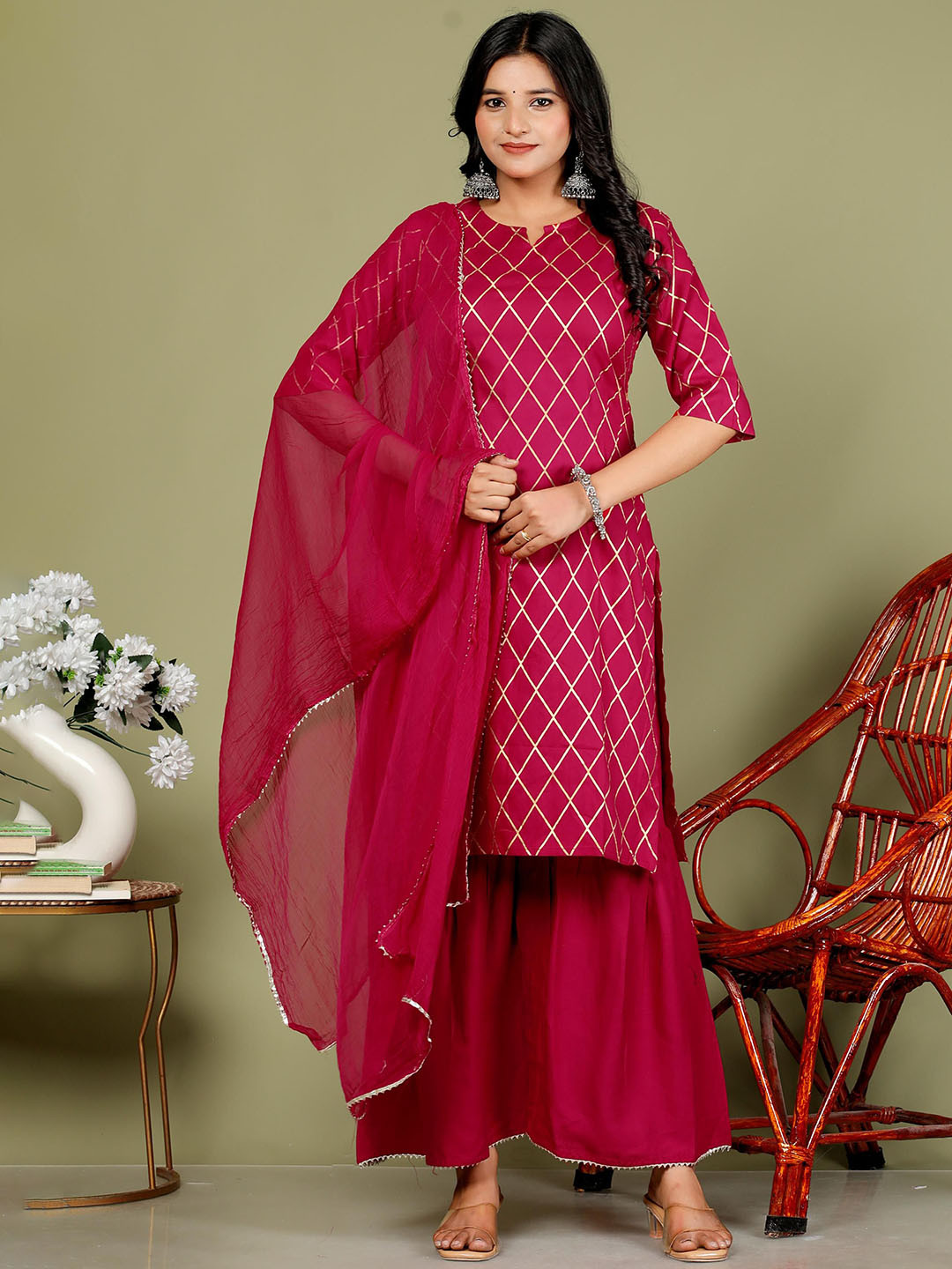 ROOTSOUL Geoemtric Printed Notch Neck Straight Kurta With Palazzos & Dupatta