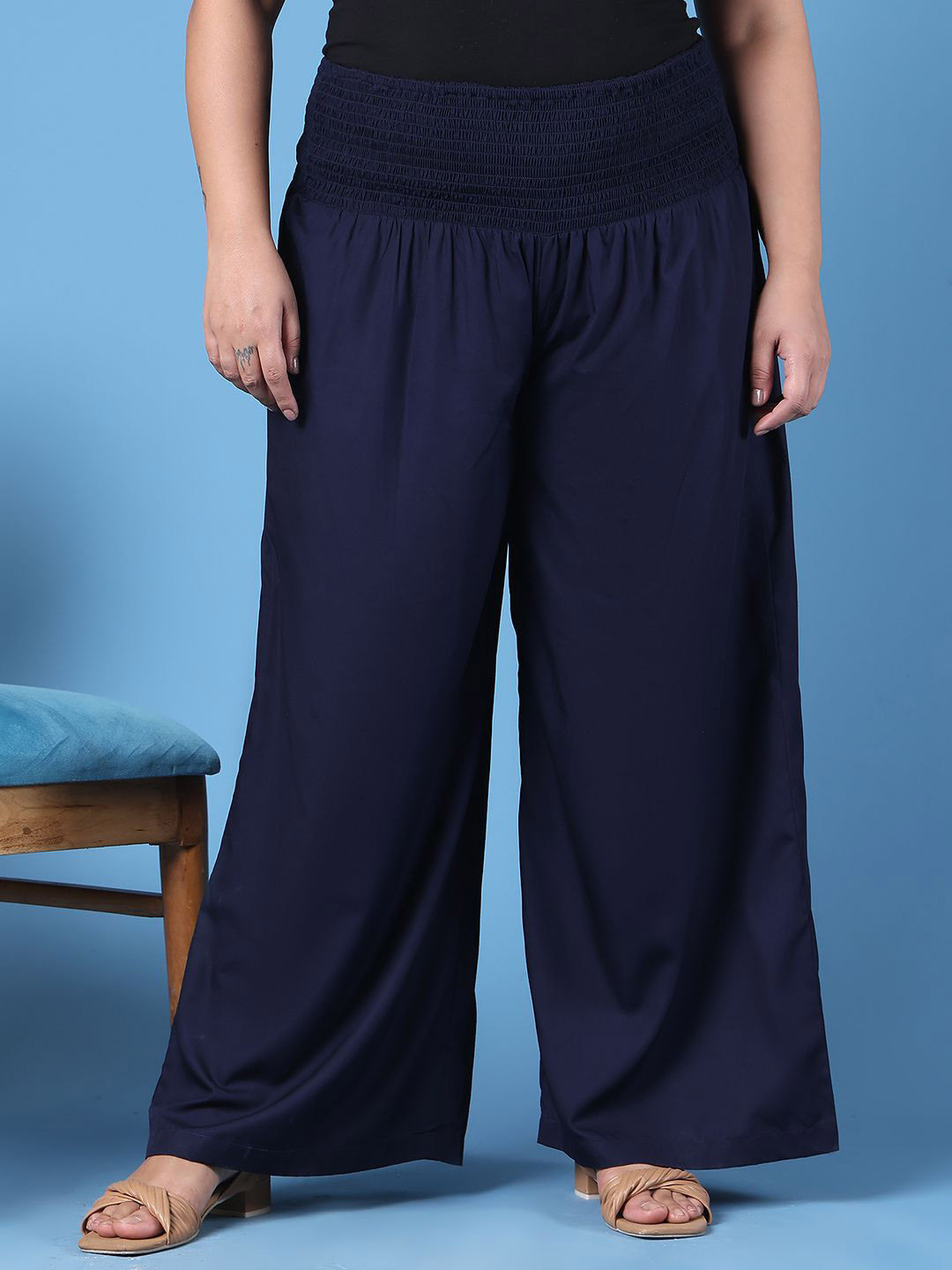 TheRebelinme Women Solid Smart High-Rise Flat-Front Regular Trousers