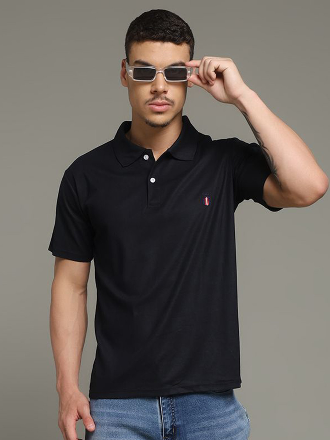 Nins Moda Men 1 Solid Regular T-shirt