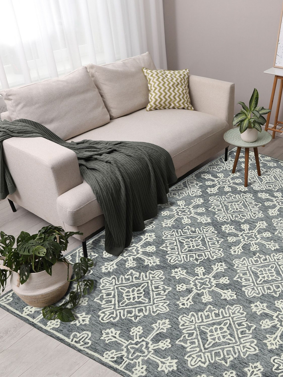 saraswatii global Boston Grey & White Ethnic Motifs Printed Tufted Woollen Carpet