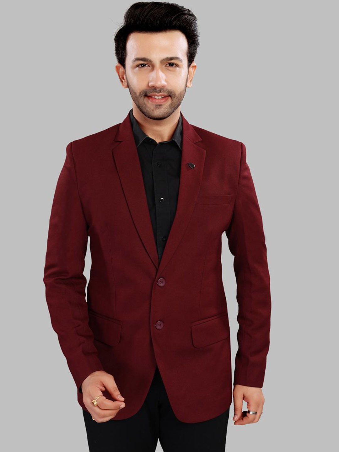 UR ETHICS Men Slim-Fit Single Breasted Blazer