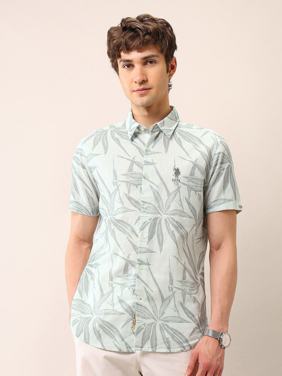 U.S. Polo Assn. Denim Co. Men Classic Tropical Printed Regular Fit Cotton Linen Shirt