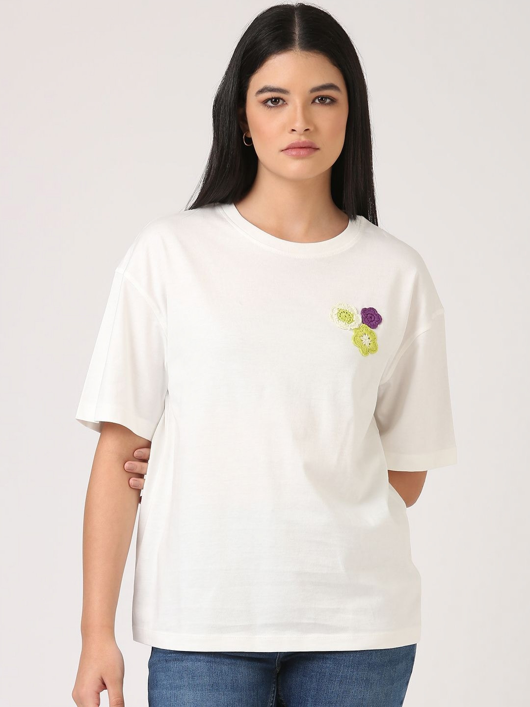 Jolene.club Ivory White Round Neck Cotton Crochet Detail Oversized T-shirt