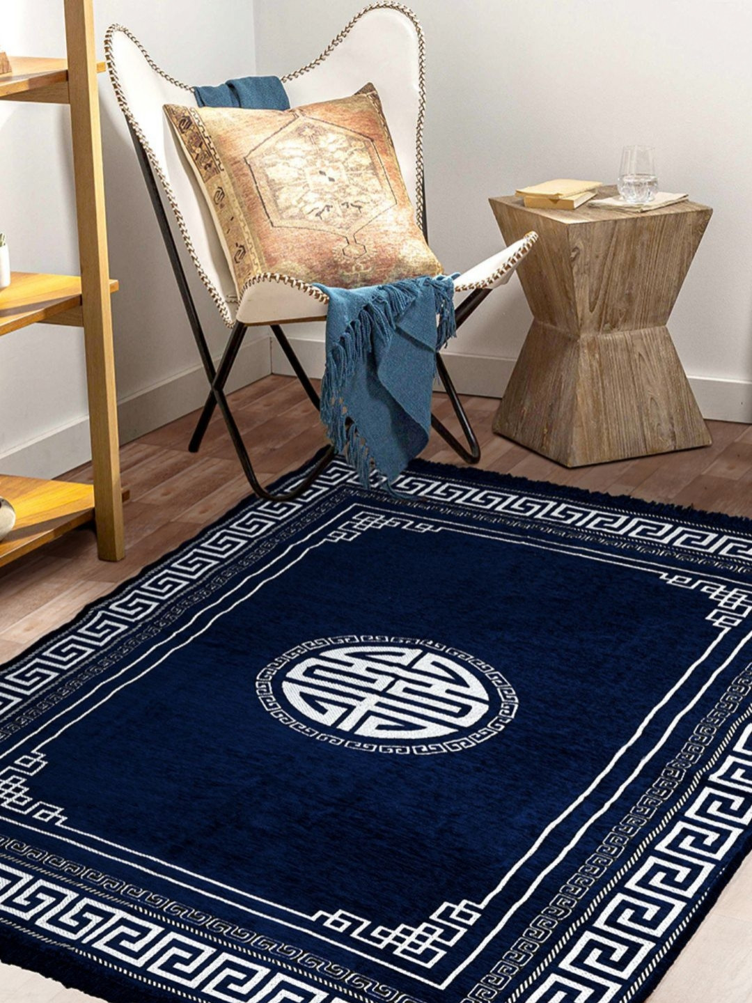 VAS COLLECTIONS Blue Geometric No Shredding Polyester Carpet