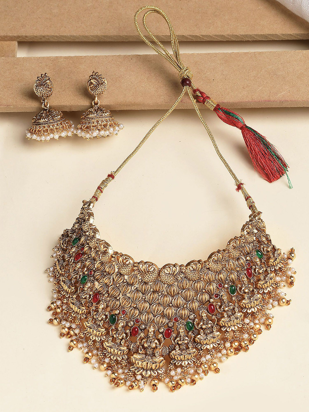KARATCART Gold-Plated Stones Studded  & Beaded Laxmi Design Choker Temple Jewellery Set