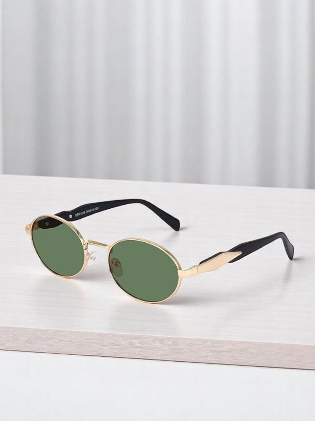 RICH CLUB Unisex UV Protected Lens Sunglasses Oval Sunglasses