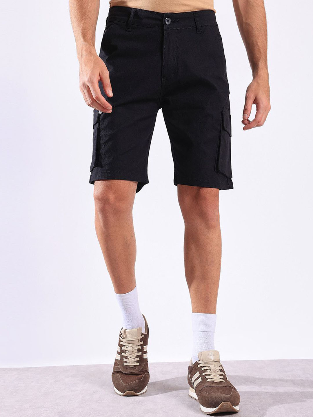 Hence Men Regular Fit Linen Cargo Shorts