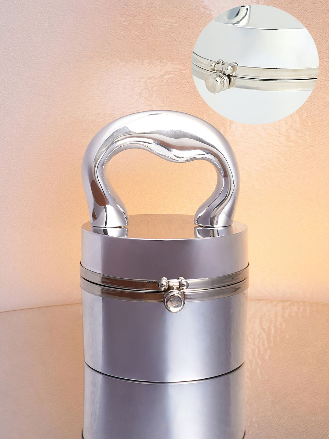 HAUTE SAUCE  Women Solid Miniature Handheld Bag