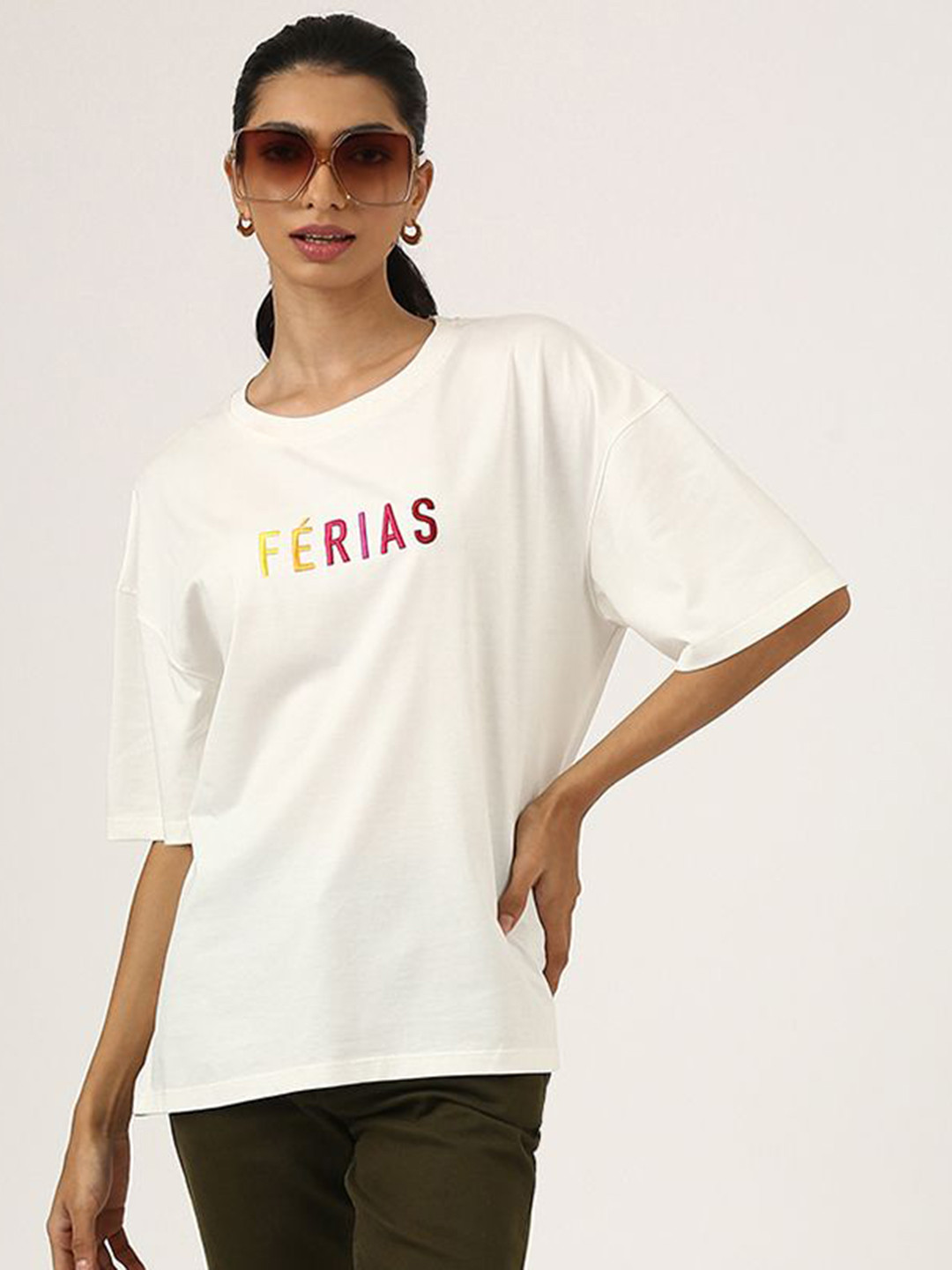 Jolene.club Typography Printed Round Neck Drop-Shoulder Sleeves Oversized T-shirt