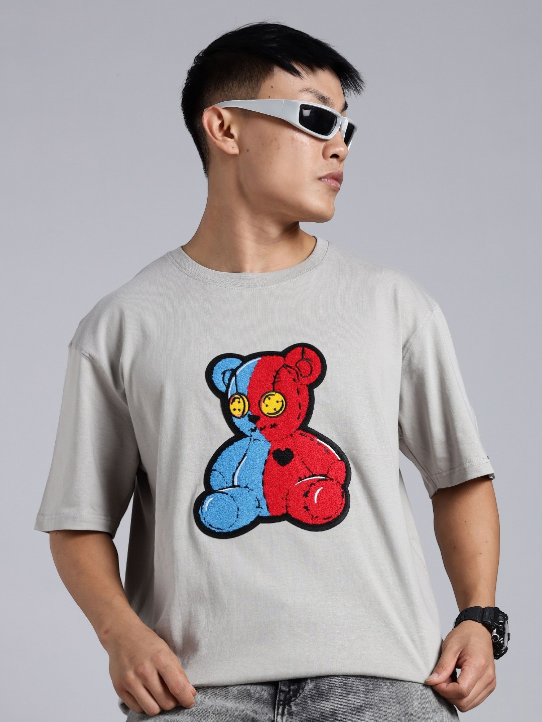 The Sea Horse Two Toned Bear Graphic Embroidered Round Neck Pure Cotton Oversized T-shirt