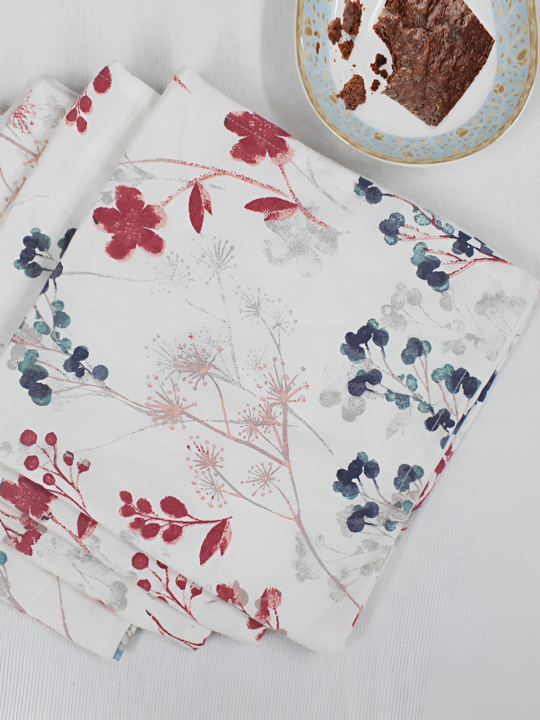 Cotton Candy White 4 Pieces Printed Cotton Table Napkins