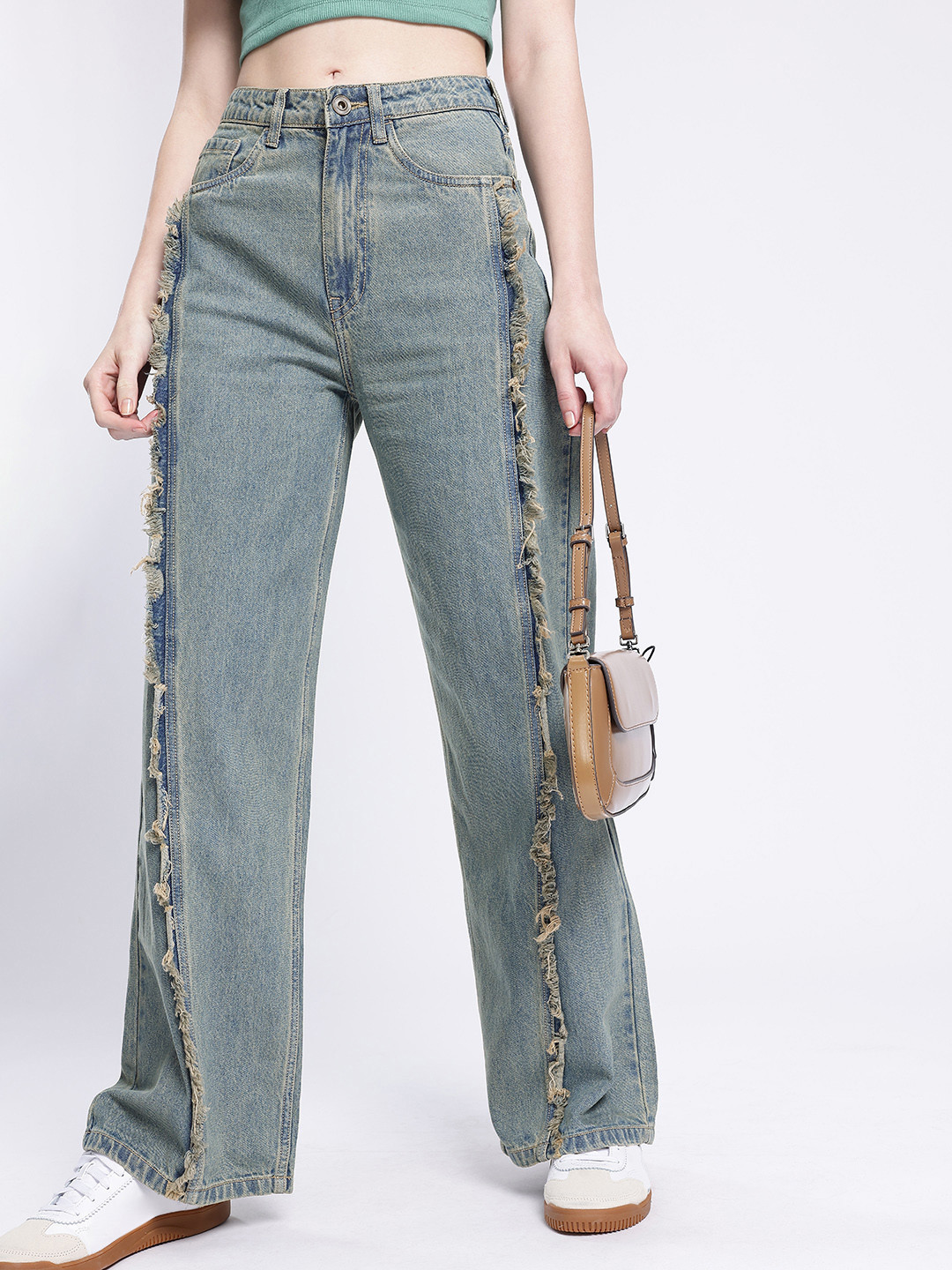glitchez Women Baggy Wide Leg High-Rise Frayed Light Fade Jeans