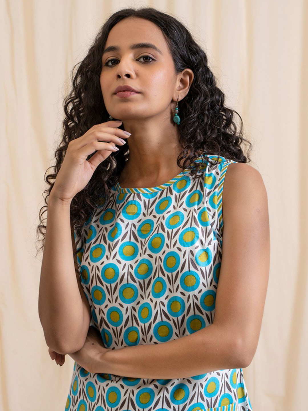 AKISO Women Blue Green Sleeveless Shift Dress