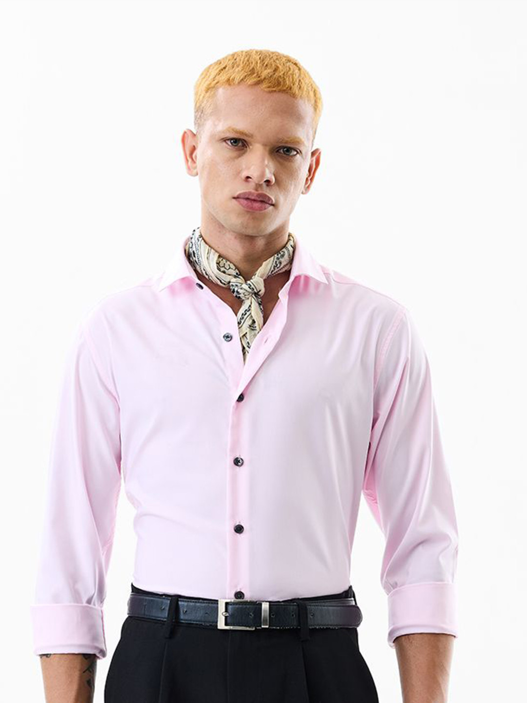 Snitch Men Slim Fit Solid Spread Collar Casual Shirt