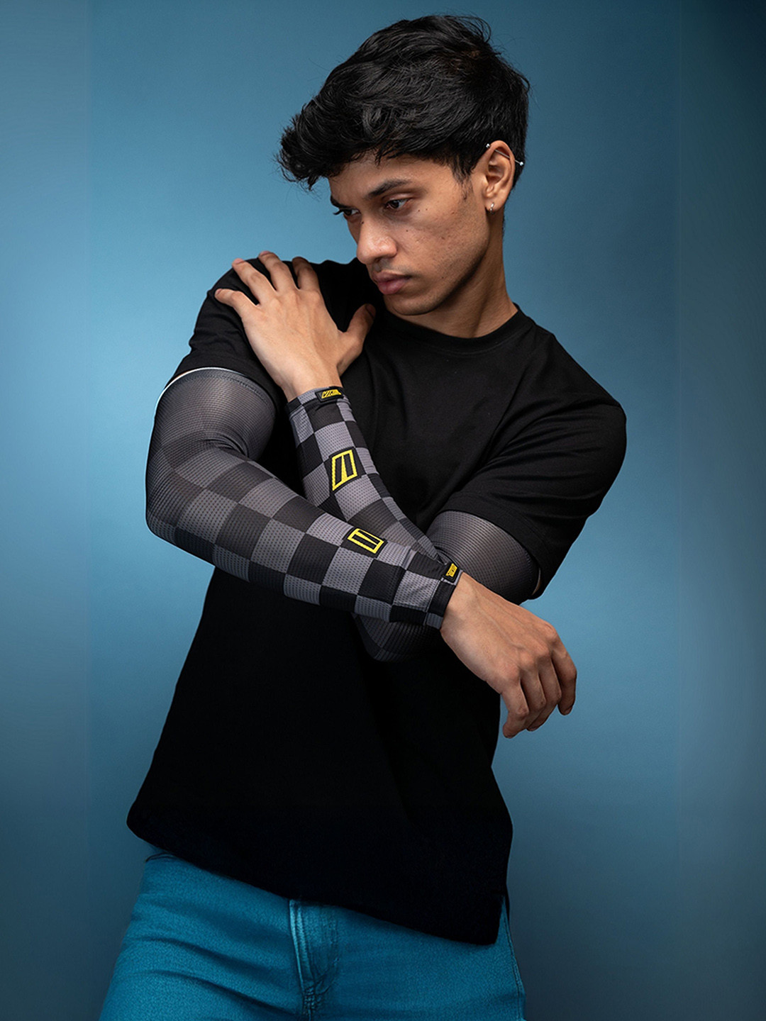 TIIVRA Arm Sleeves Track Spec Gloves