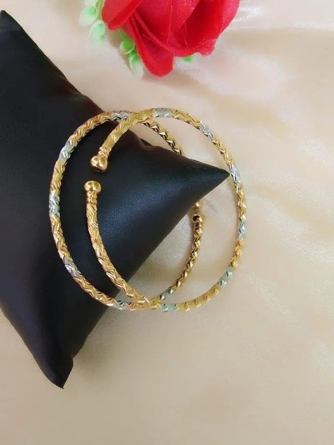 DENICRAAS Women Alloy Bangles