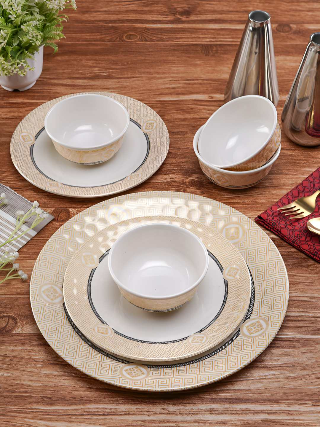 CDI White Round Shaped Textured Designed Melamine Microwave Safe 18 Piece Dinner Set