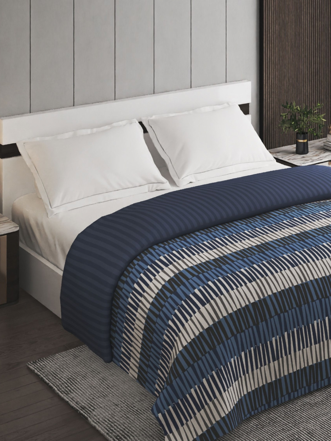 Home Centre Blue & White Geometric Printed Double Bed Comforter