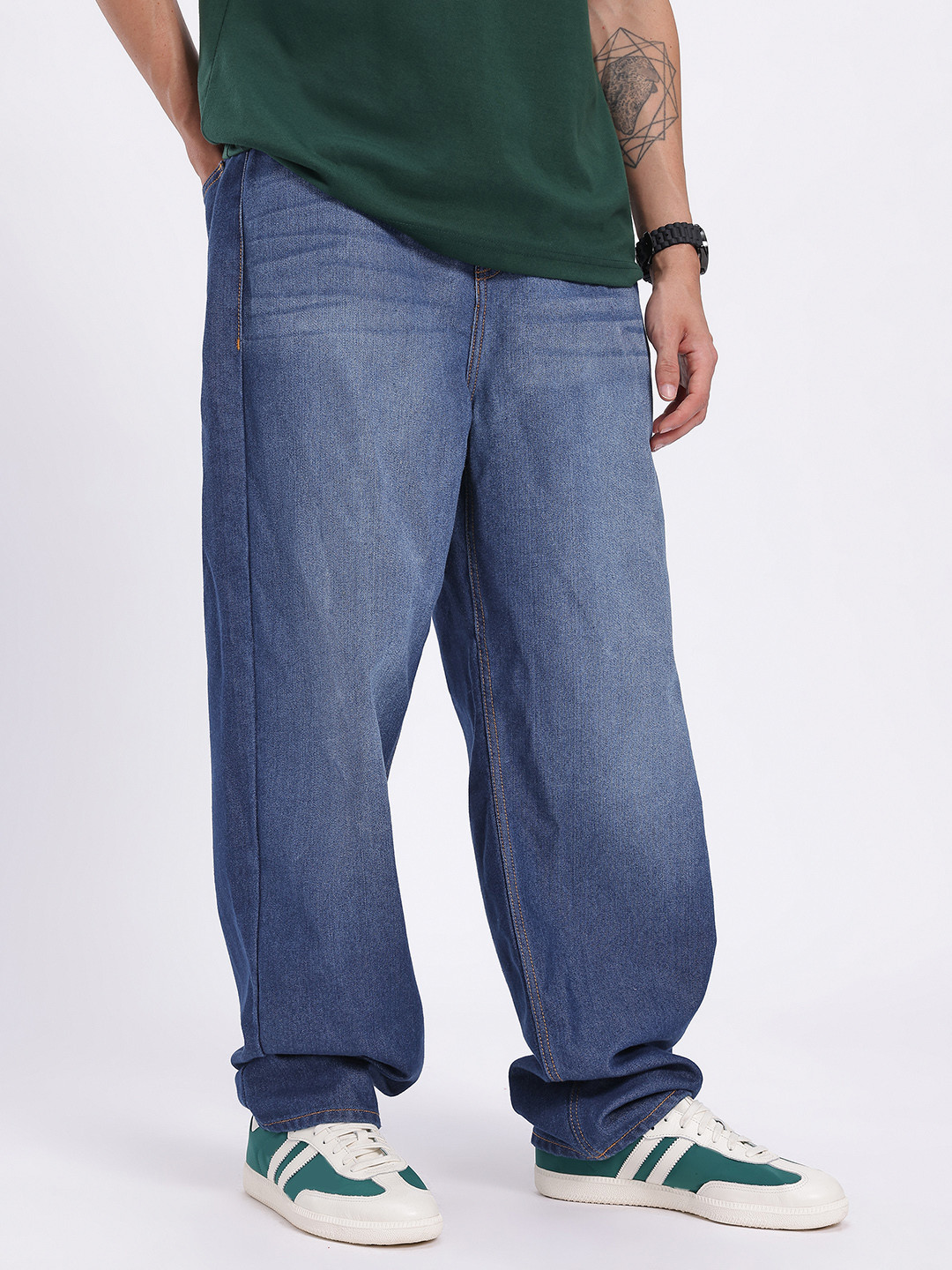 glitchez Men Mid-Rise Crinkled Effect Light Fade Loose Fit Jeans