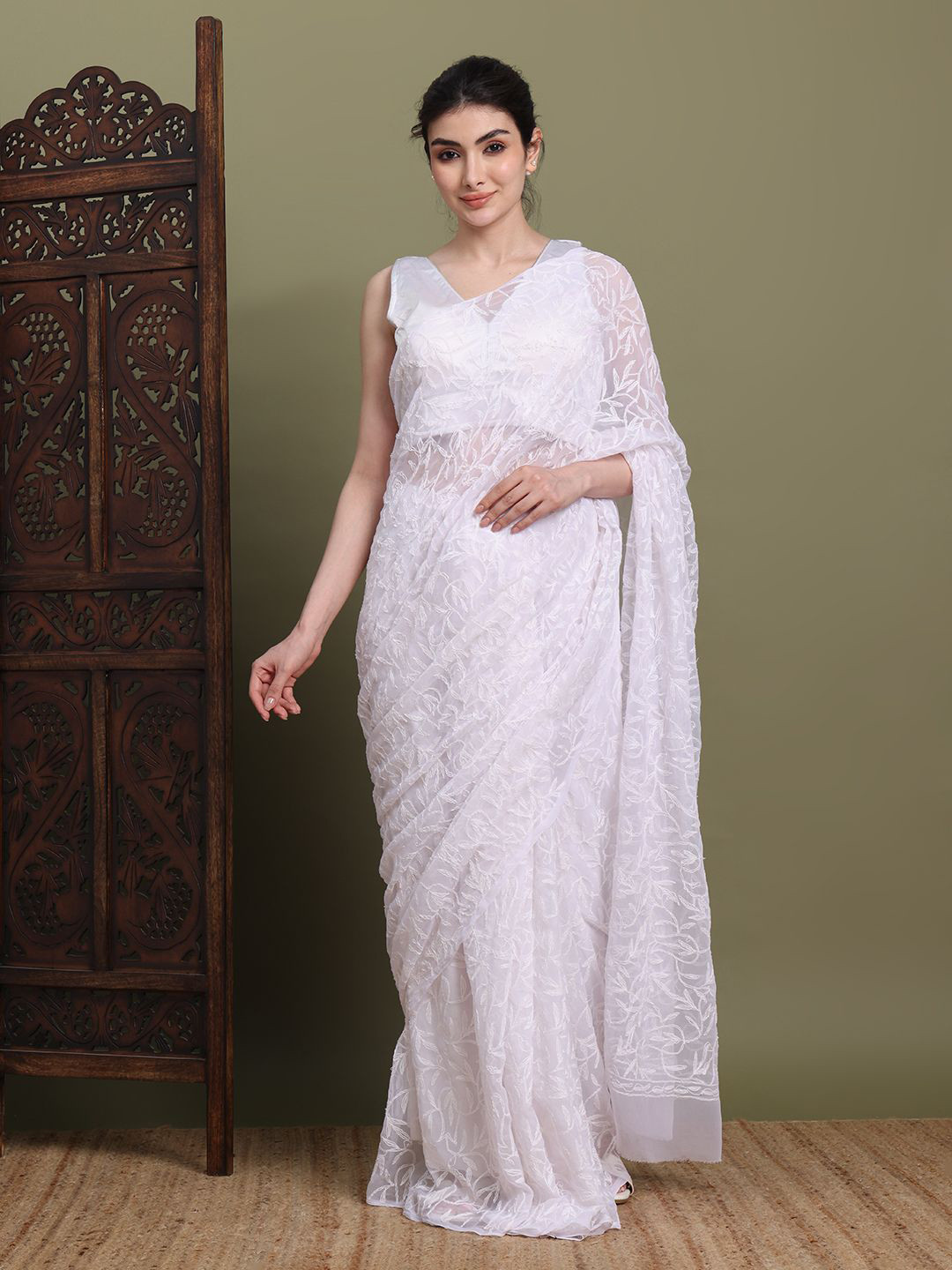Fashionable Chikan Handikraft Ethnic Motifs Chikankari  Designer Saree